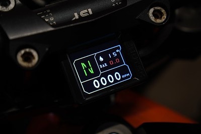 Ganganzeige und Öldruck Super Duke 990 R